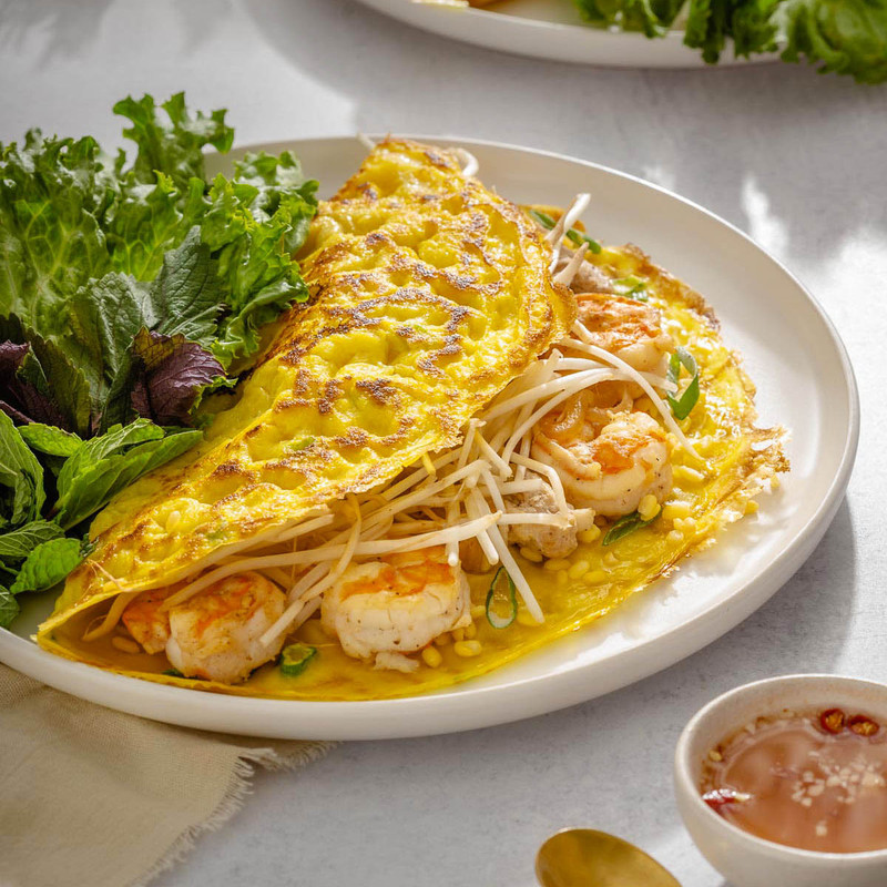 Bánh-Xèo-Vietnamese-Crêpes-Takestwoeggs-Final-Photogrphy-sq