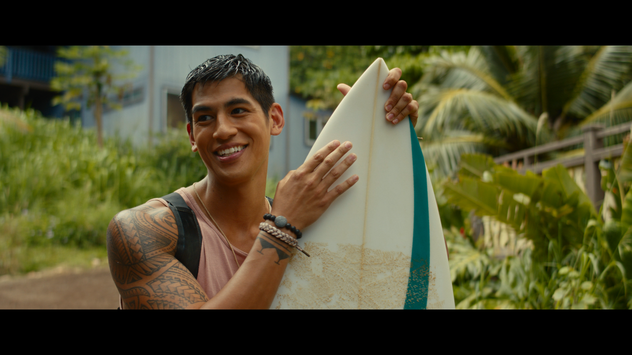 mpv-shot_Lilo.and.Stitch.2025.2160p.Hybrid.UHD.BDRemux.HDR10 .DV.HEVC-Нечипорук_00_17_58_0005