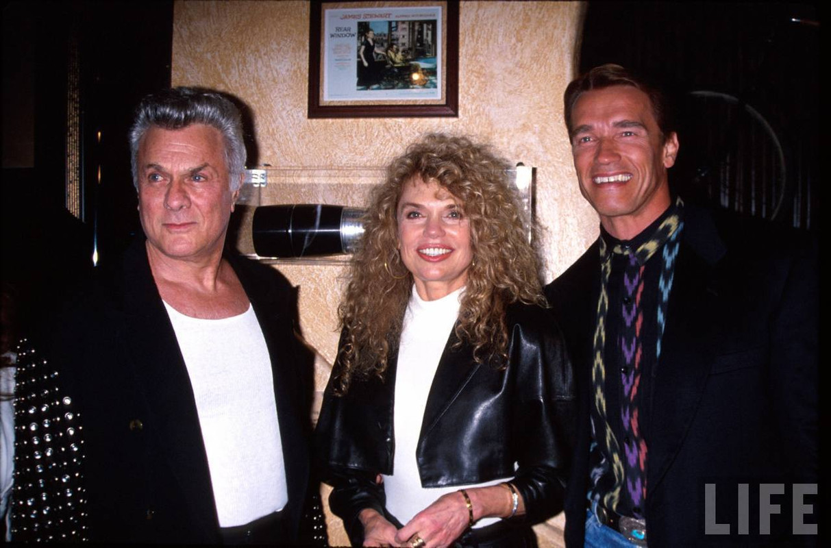 Dyan_Cannon_a15