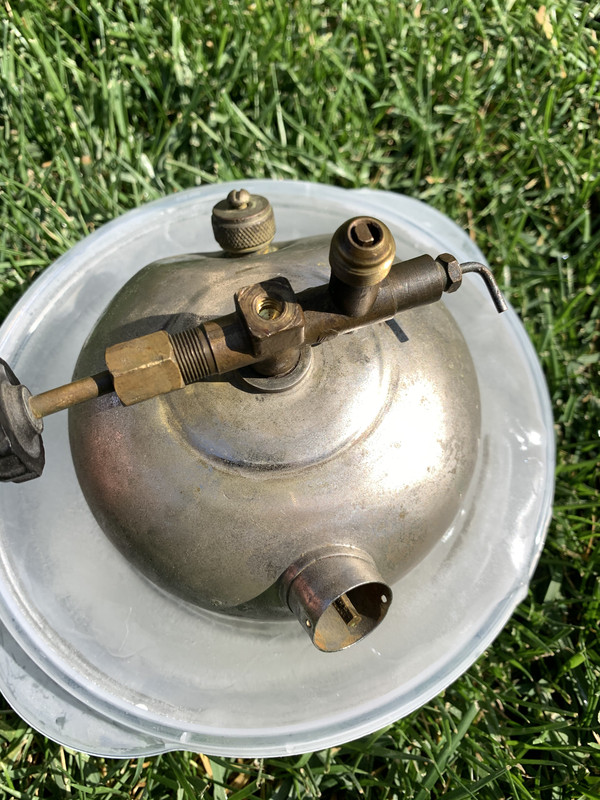 04B91E69-EED8-4EBA-A2A0-6E1BC854132B