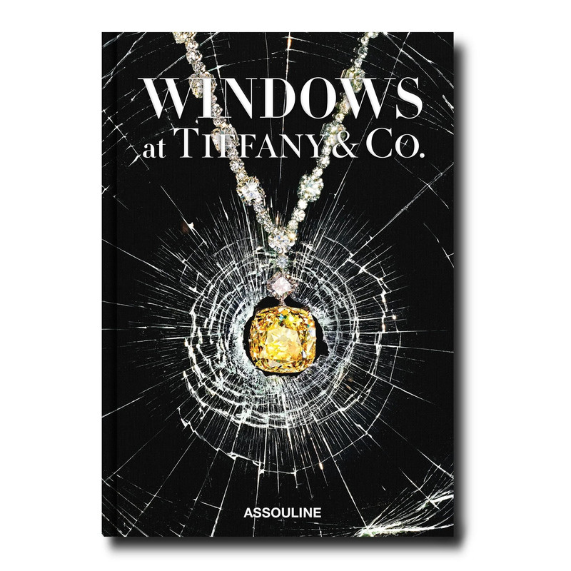 "Windows at Tiffany & Co", il libro di Assouline sulle iconiche vetrine della Fifth Avenue 