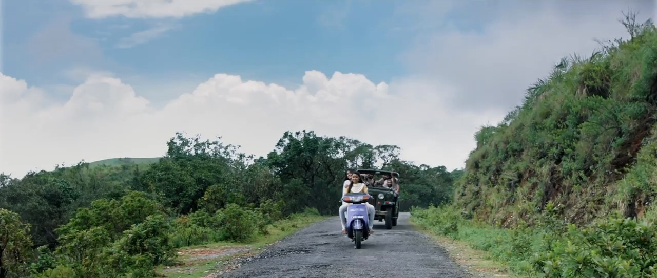 Vishnu Priya 2023 WebRip [Kannada] 480p, 720p ESub Screenshot