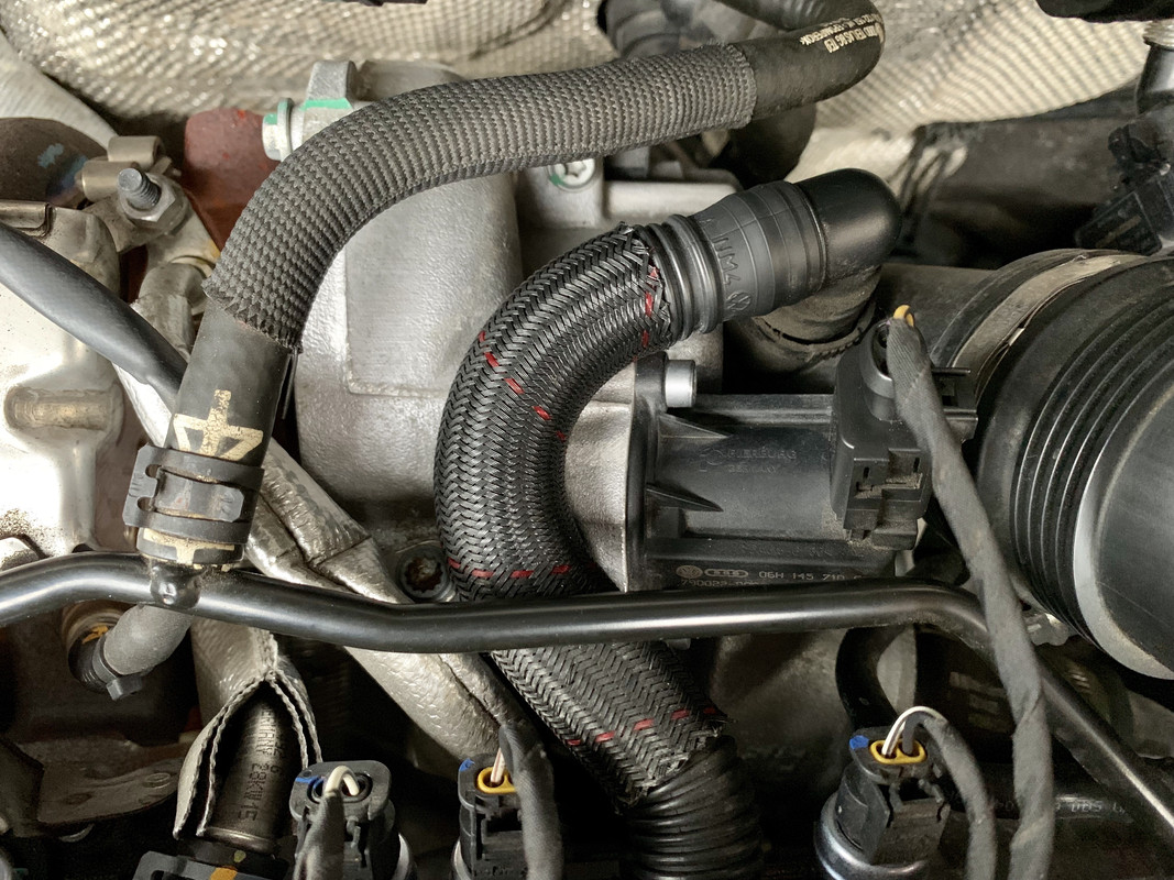 5B814D2A-BBE4-442F-90C9-F5F4078748A8