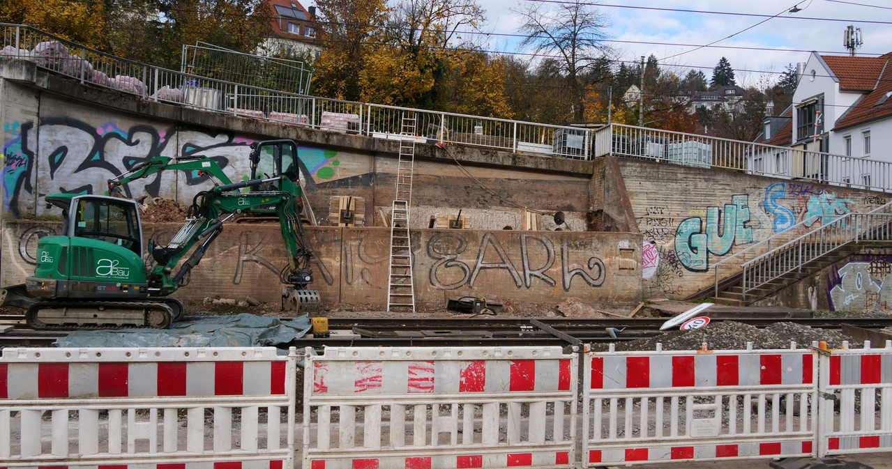 [Bild: 081125-121716-264b.jpg]