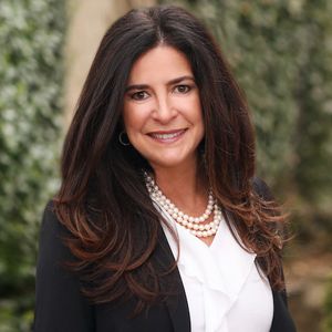 Sandra Bianco headshot