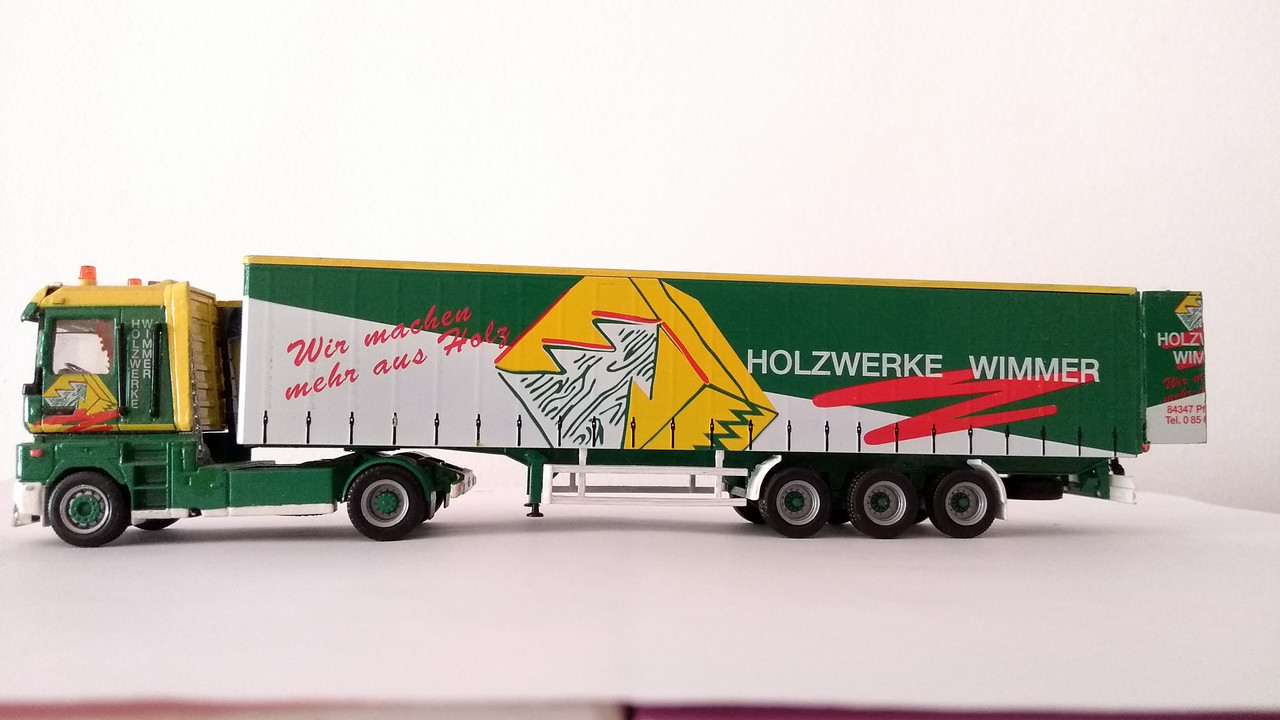Macht (8118)