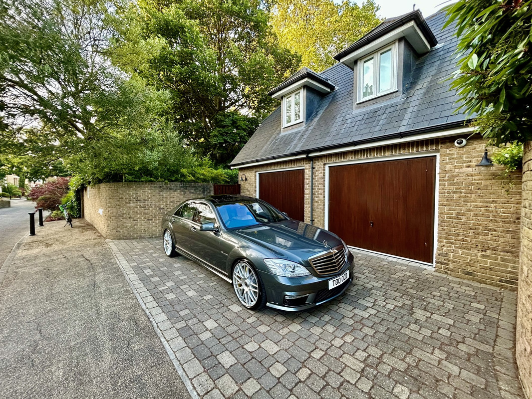 5CEA9616-9BD2-4878-AC2B-D3EC36007BD6