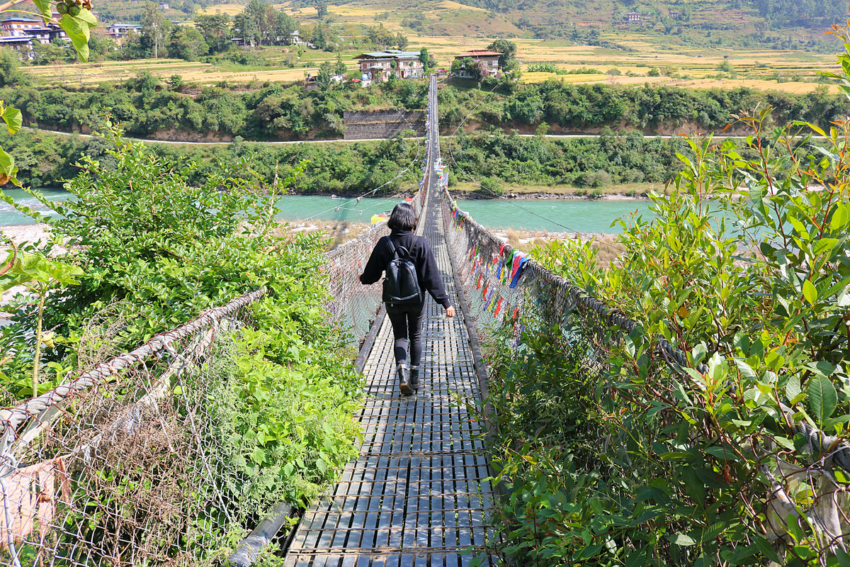 Punakha suspension bridge bhutan