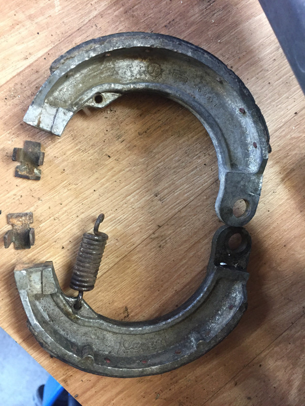 FEEBB4C9-379B-4057-82F6-D2F72769CCBE