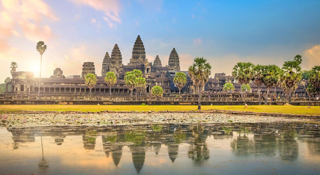 Angkor Wat di Kamboja Menjadi Buruan Wisata Dunia, Ada Apa Disana?
