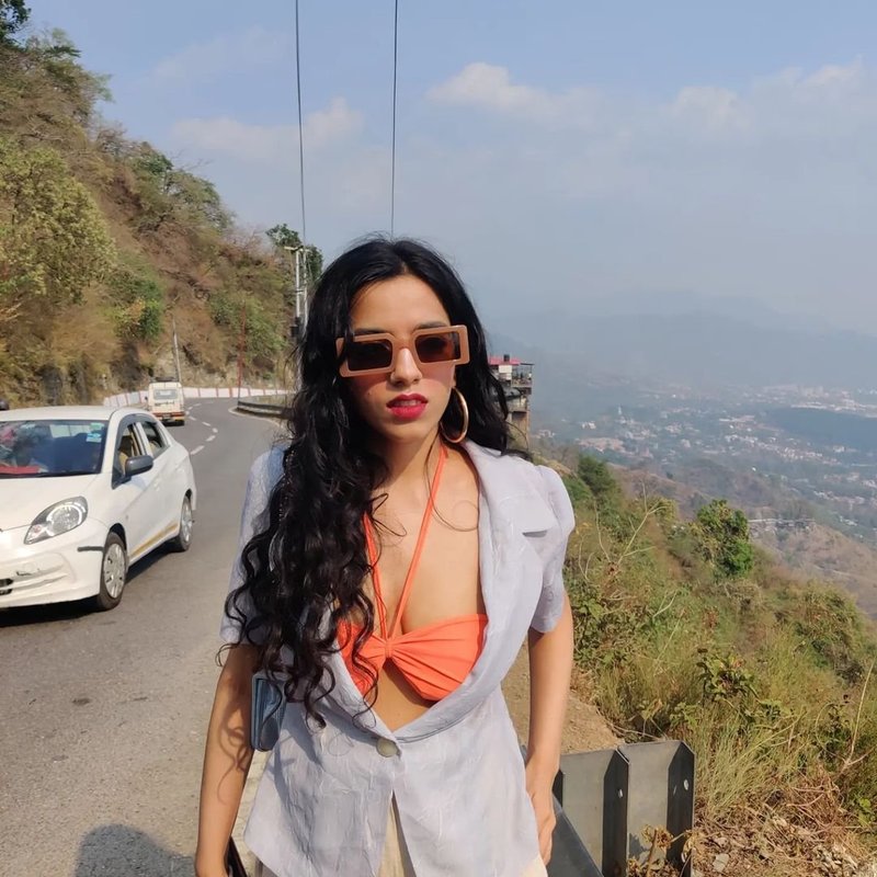 Beautiful Hottest Model Simran Lalwani and Iamaarv Hot Boobs Bouncing Full Deep Cleavage 24Videos+Pics 9 IMG-27.jpg