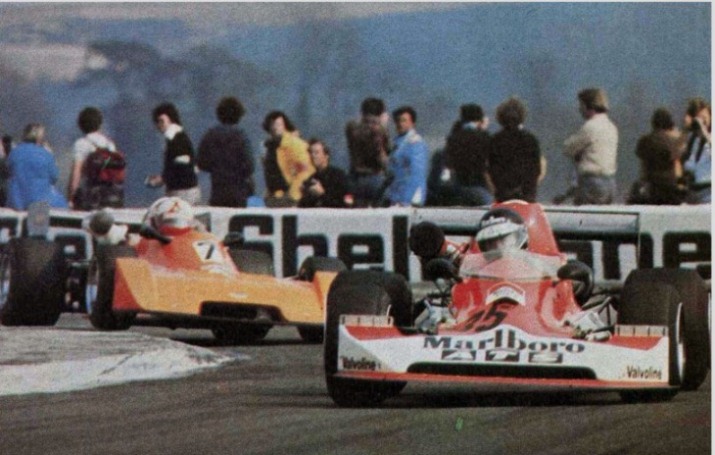 F2-Thruxton.jpg