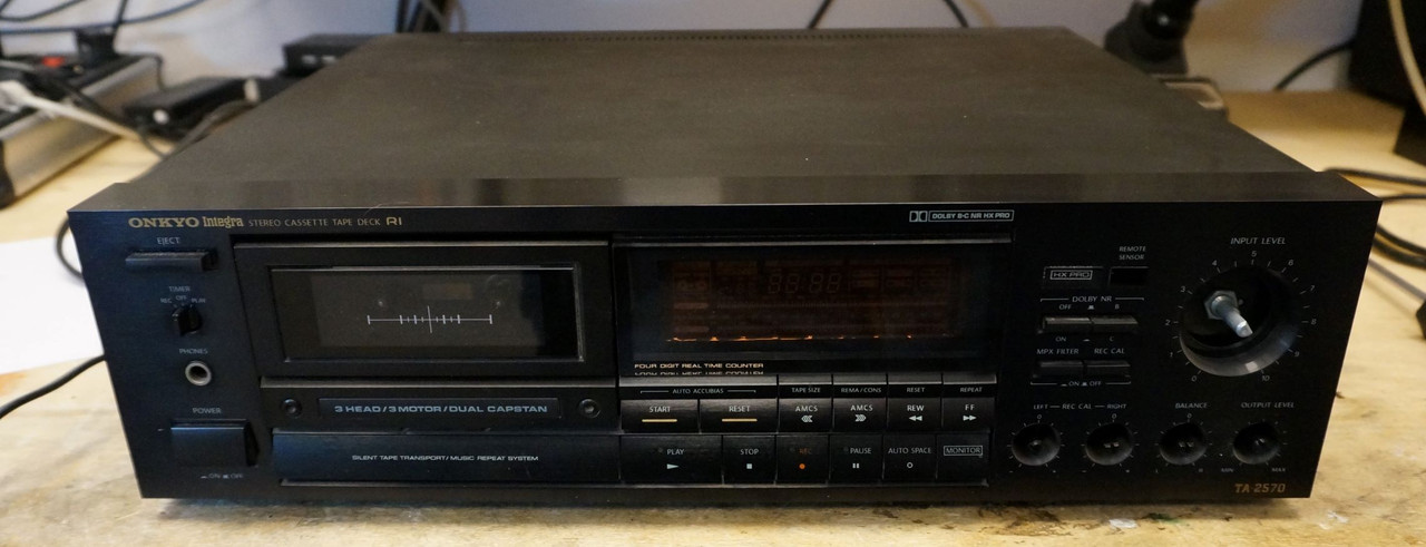 [Bild: ONKYO-2570-1.jpg]