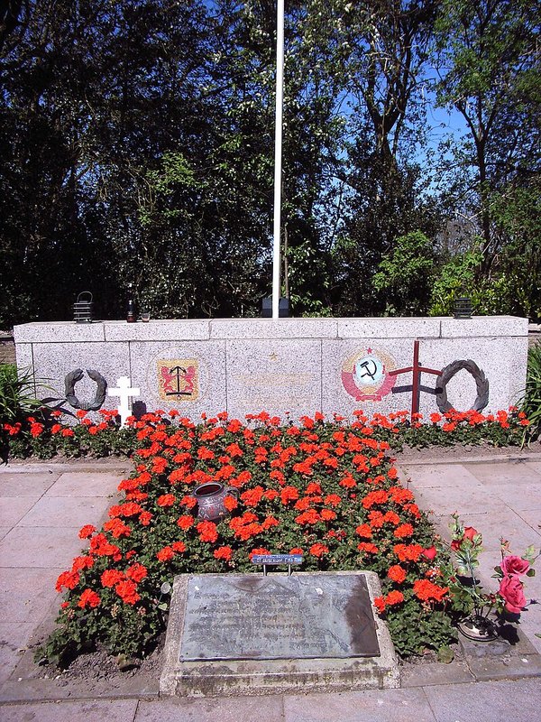 Monumento de los soldados georgianos muertos de Texel
