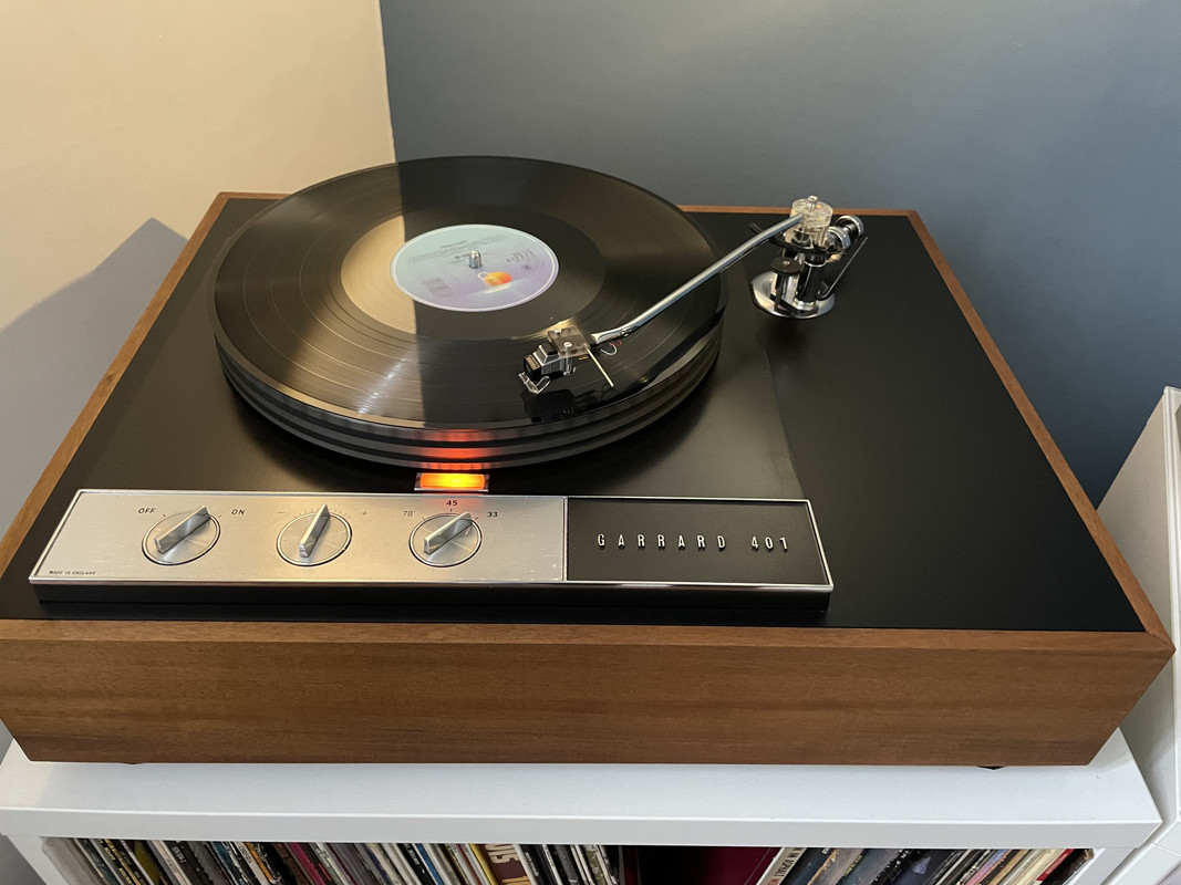 6BEEA813-E9BB-4172-9DF2-D3F9C135EC61