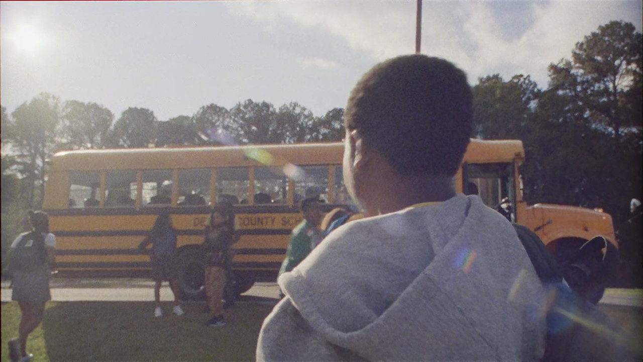 Atlanta (2016) - S02E10 - FUBU (1080p AMZN WEB-DL x265 RZeroX)-4