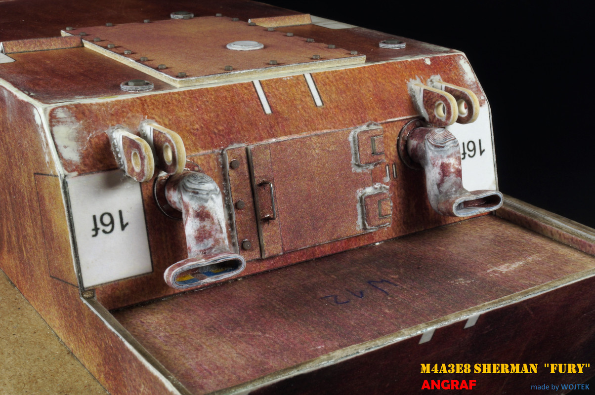 M4A3E8 SHERMAN  FURY 31