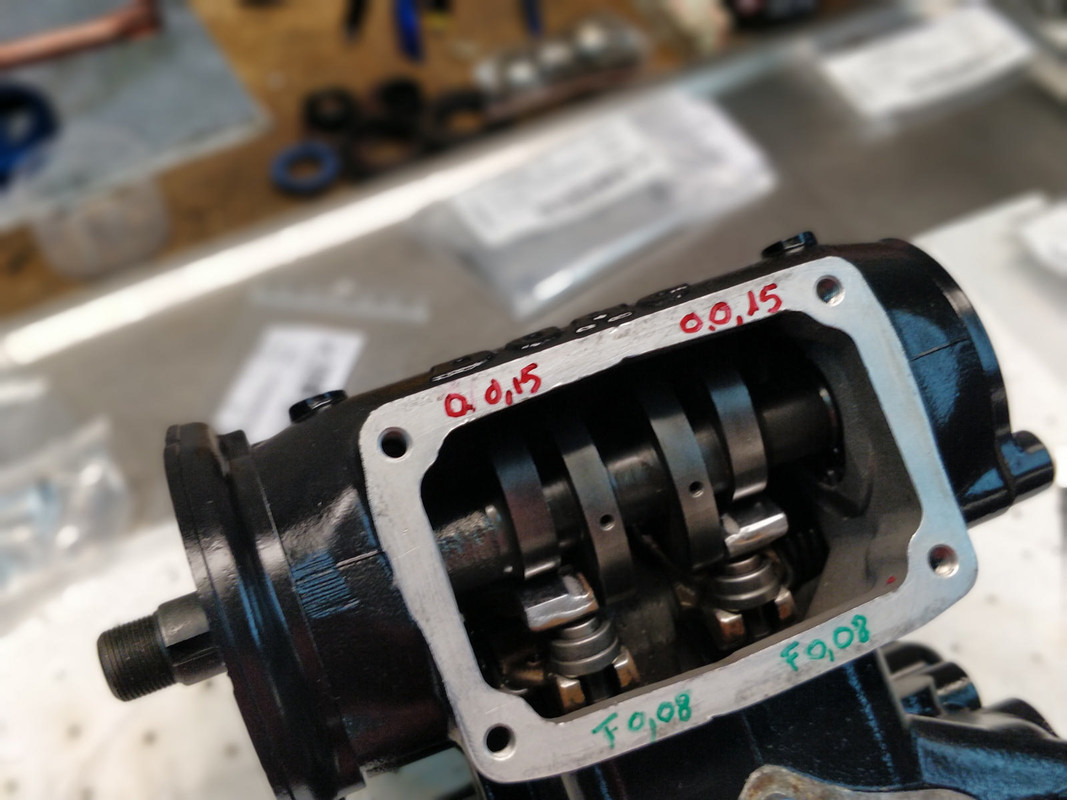 Jeu aux soupapes (1)