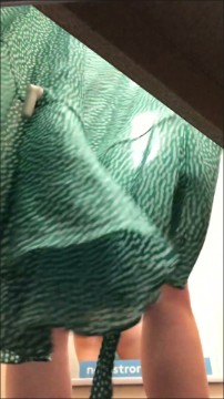 [Image: Voyeur26685095145.jpg]