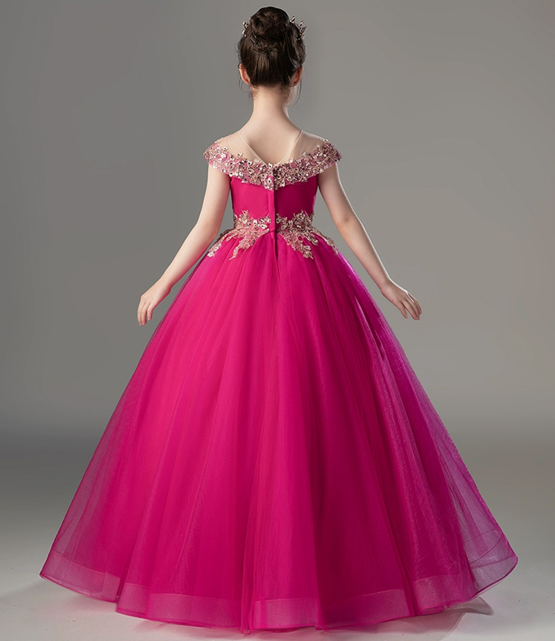 lu2305-02.jpg