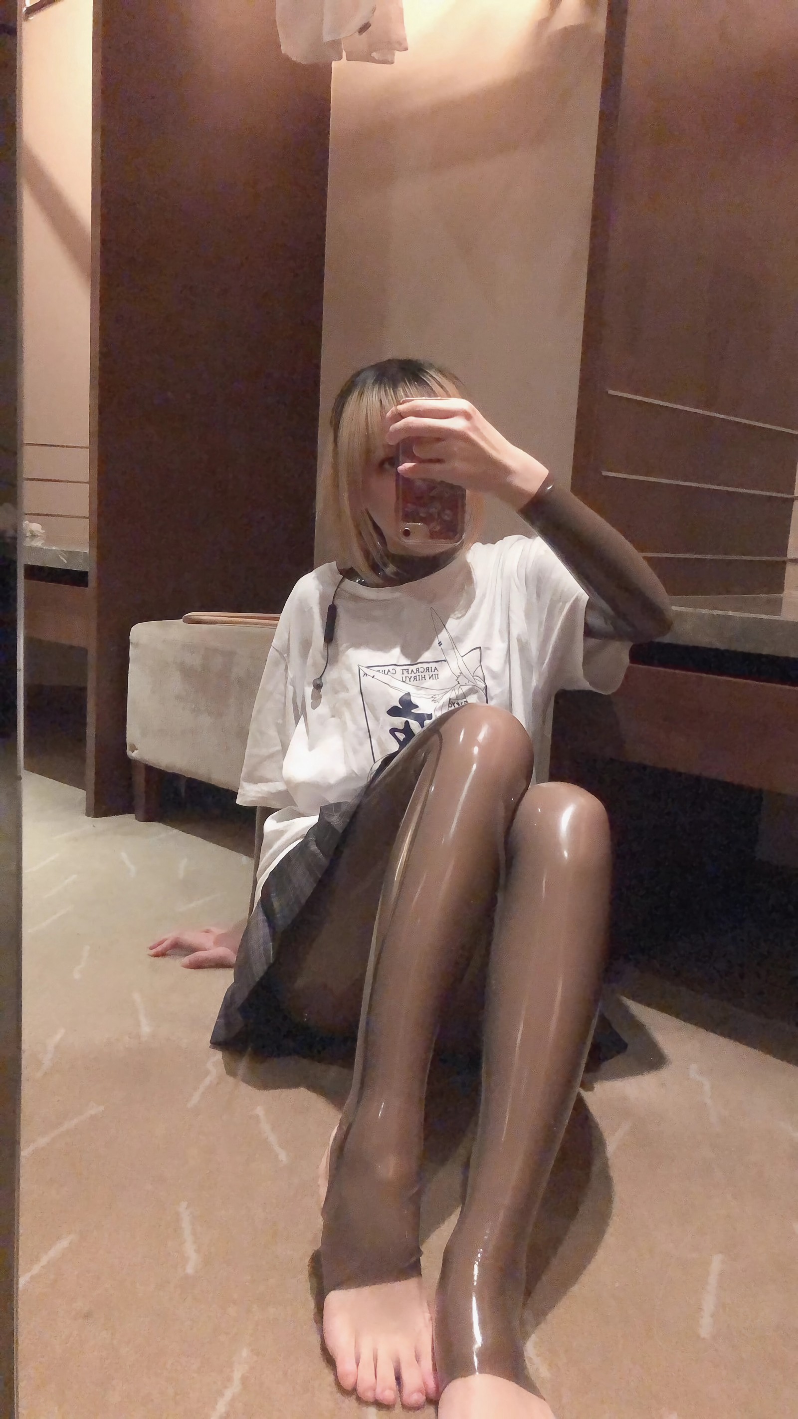 Cien恩恩 LATEX 紧身胶衣 Cosplay 写真｜高清风格图集（21P｜22MB）插图1