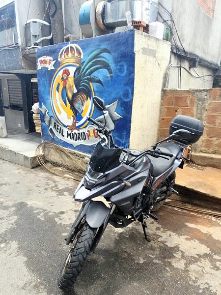 В джазе только девушки или аргентинско-бразильский калейдоскоп В джазе только девушки или аргентинско-бразильский калейдоскоп