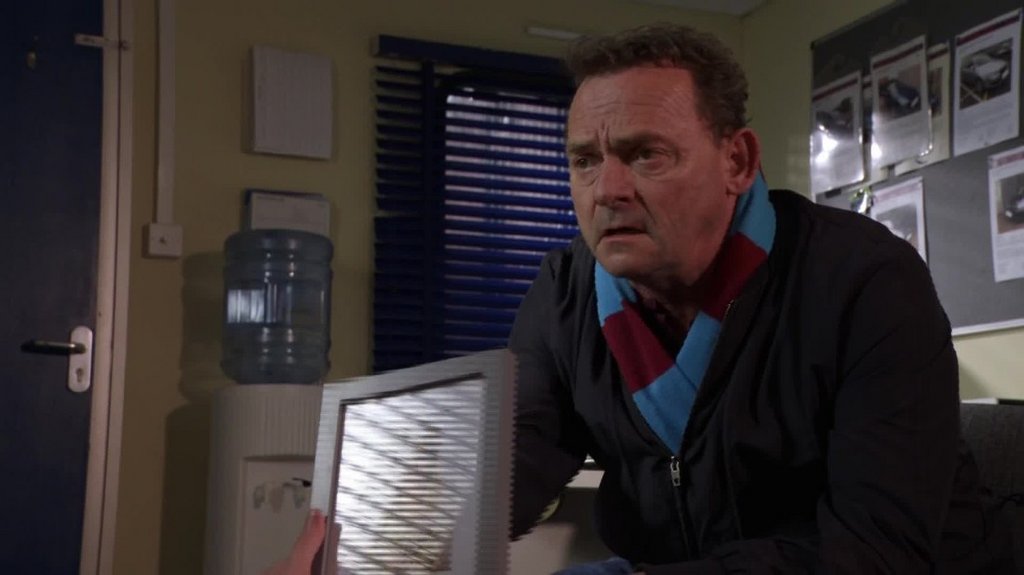 [Image: ome9pc56ec3a.jpg]