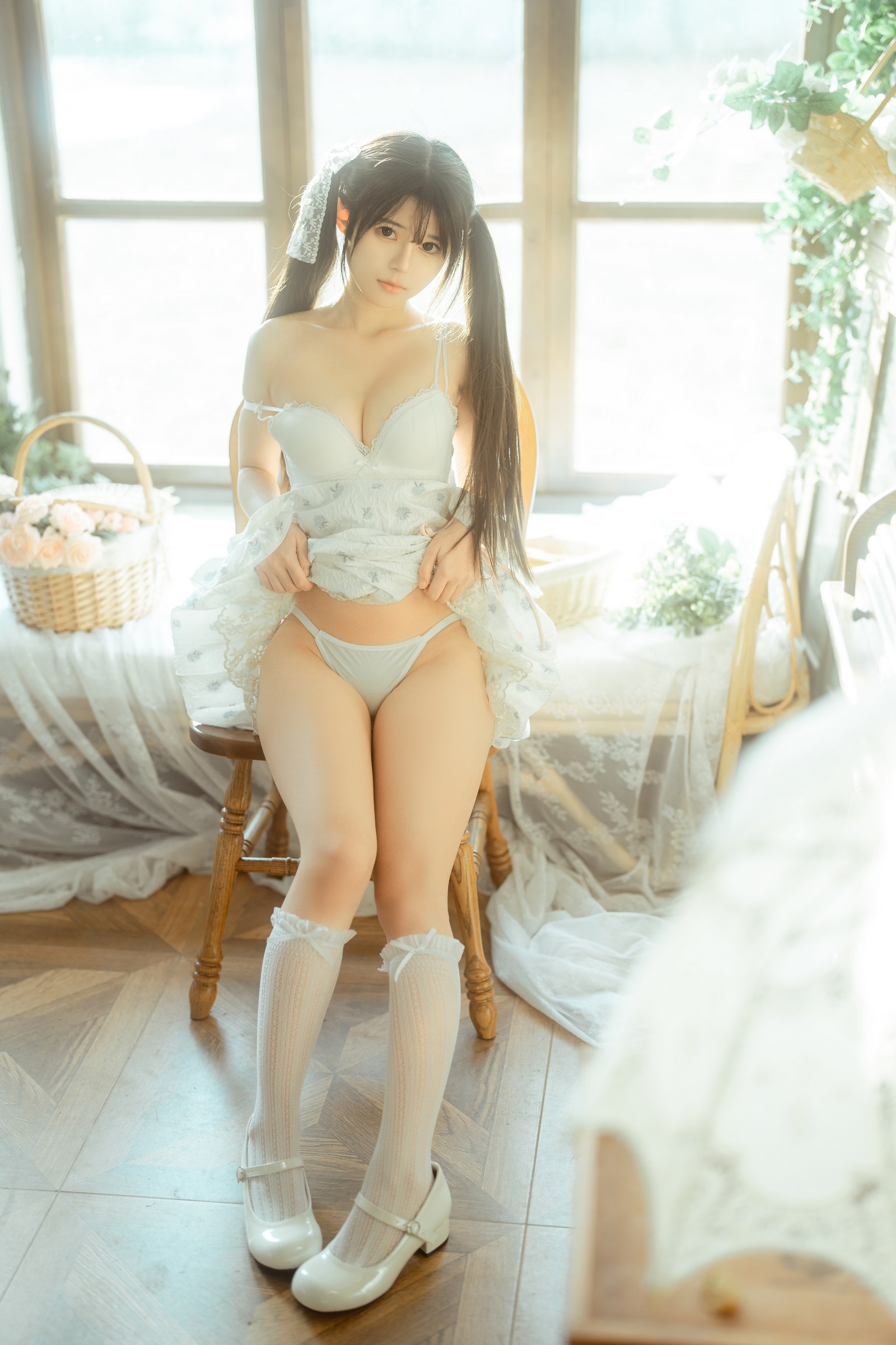 rua阮阮 花房 小裙子 写真图集｜甜系少女私房摄影（54P｜661MB）插图1