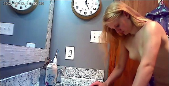 [Image: Voyeur15025094032.jpg]