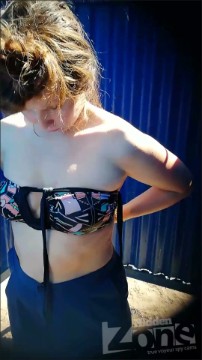 [Image: Voyeur33575142455.jpg]