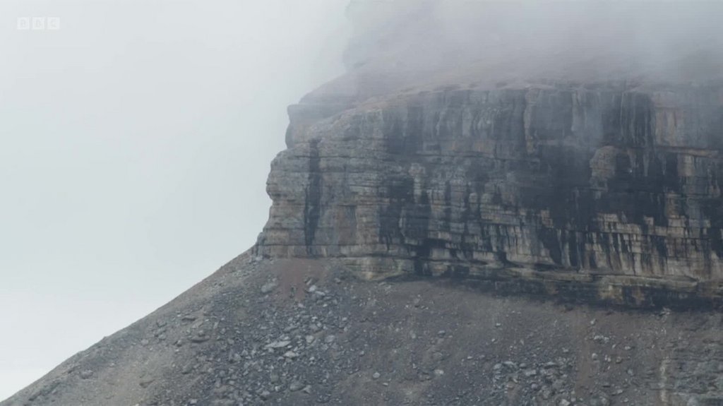 [Image: aovnacj54r75.jpg]