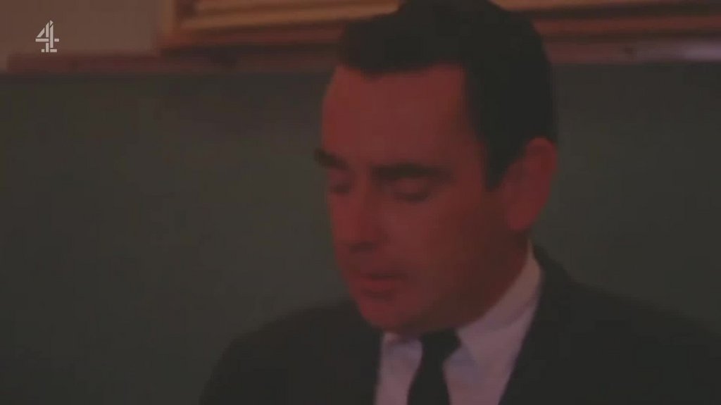 [Image: o7fjhc4q1d9s.jpg]