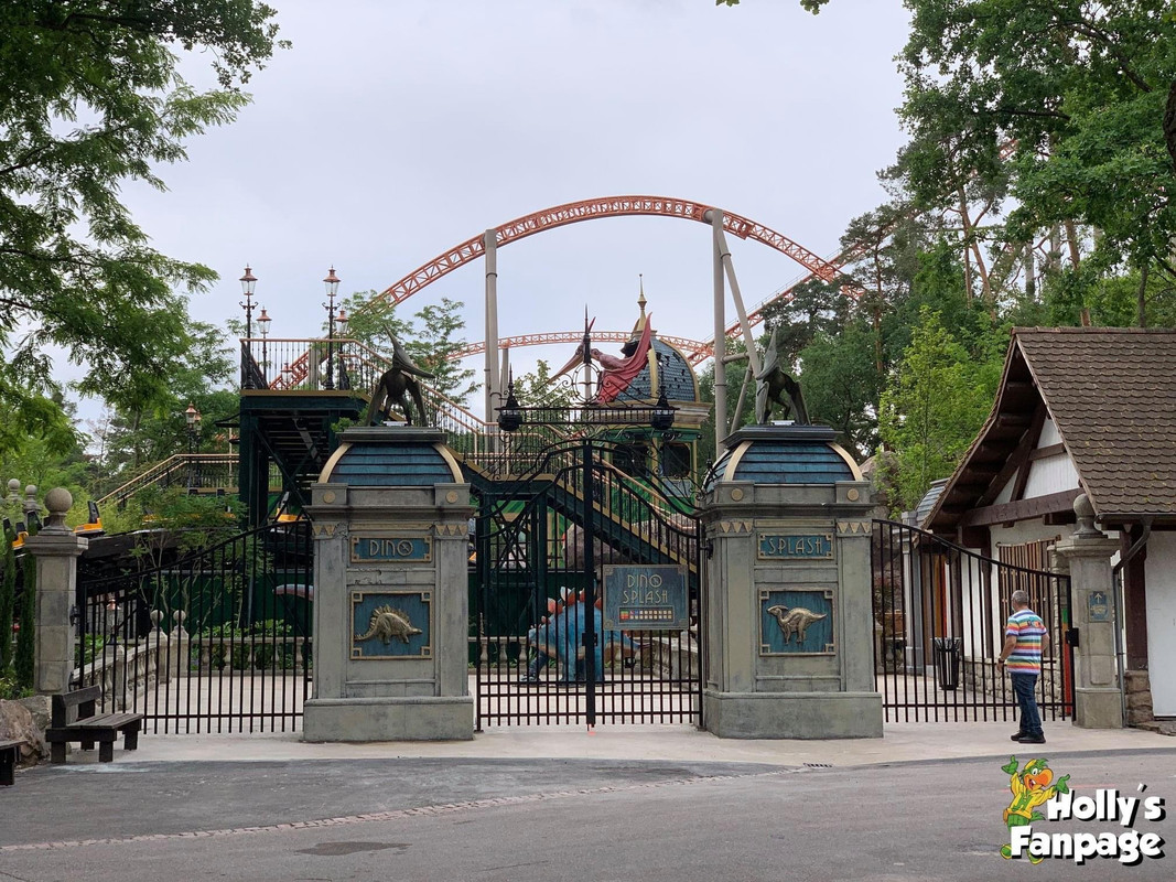 321318B2-BB67-4557-8F51-D20F39ACF60D