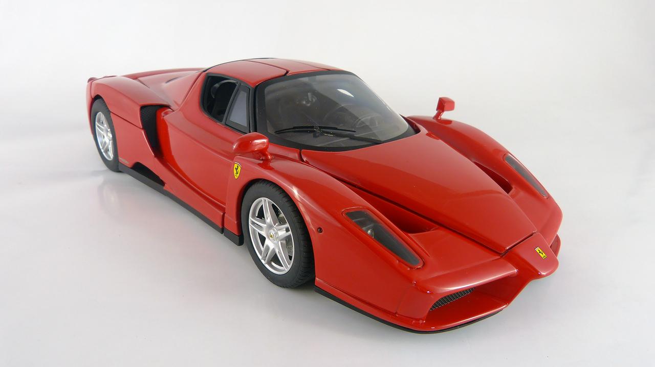 ferrari enzo hot wheels 1 18