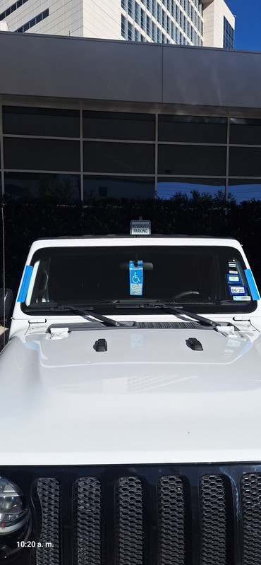 Windshield replacement example 8