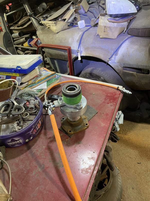 E05A6156-4DD9-4D35-BB50-AC8F9210AC1B