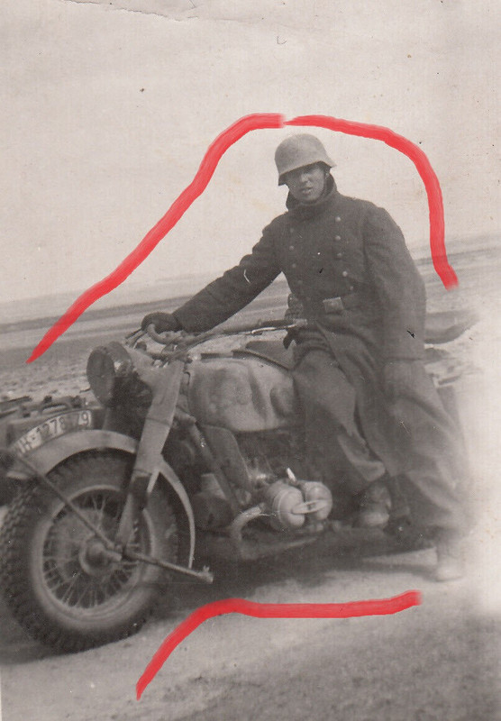 Foto WH Soldat Afrikakorps DAK Kradmelder Motorrad DKW Triumph1942 (1)