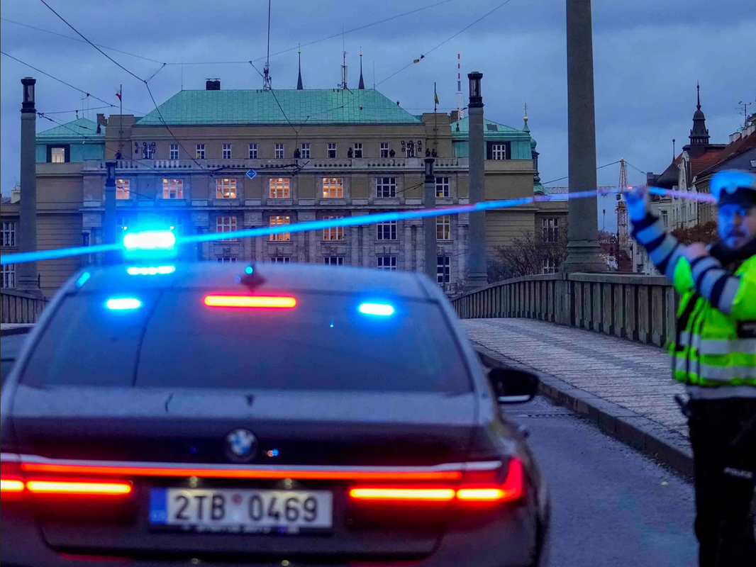 Tiroteo en Universidad de Praga deja muertos y heridos