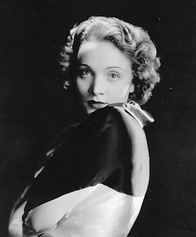 Marlene_Dietrich_d16