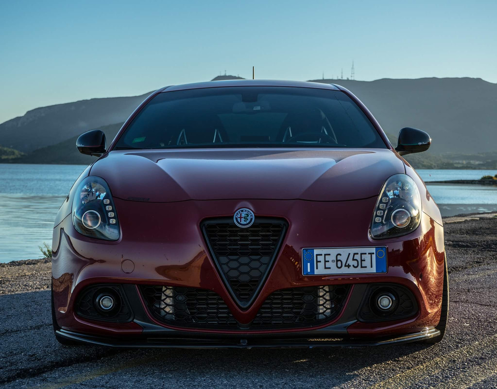 42986279_10218197903606031_264174543499689984_o