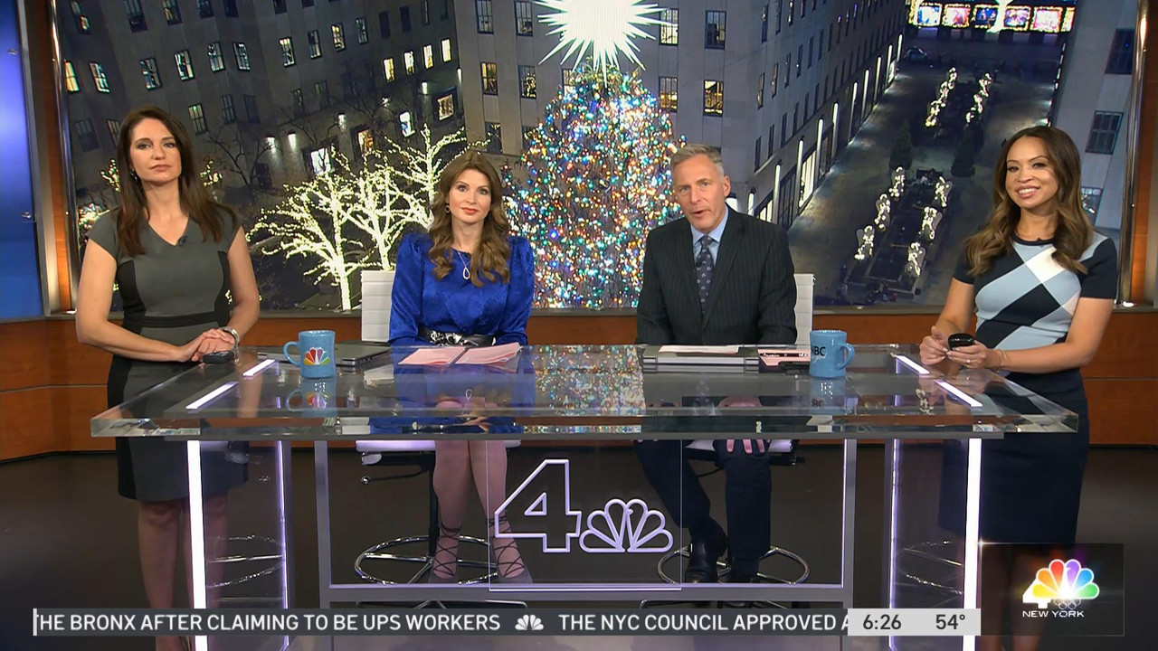 12.16 - 10.00.00 - Today in New York. Newsmagazine program offers a m....ts_snapshot_30.22_[2021.12.