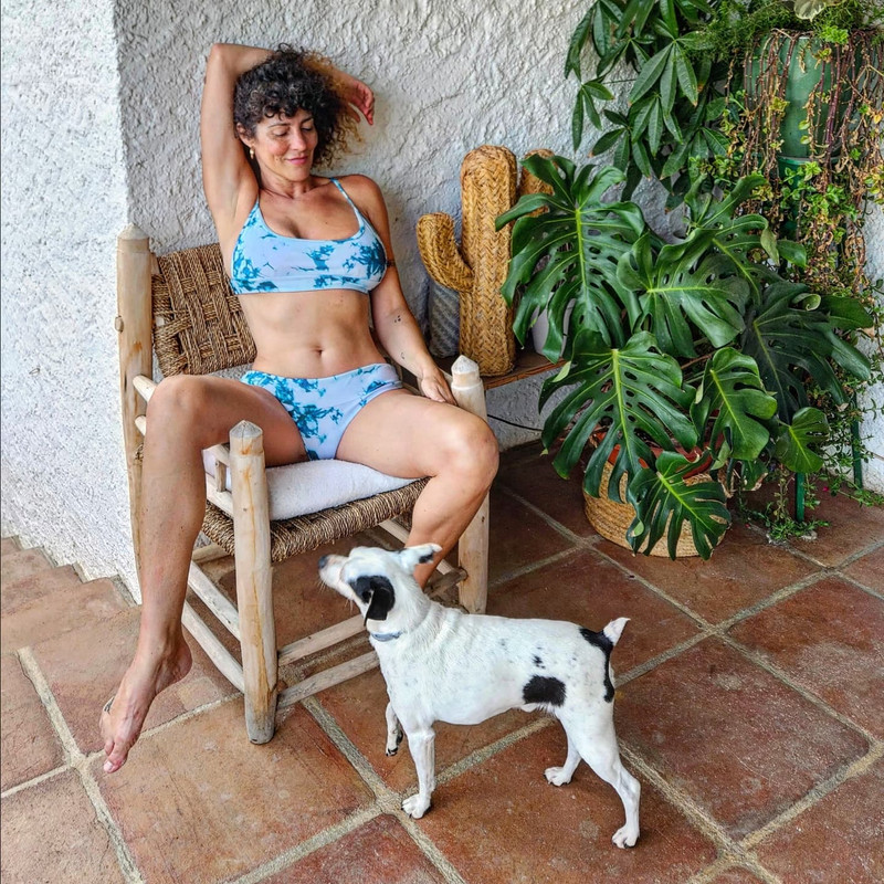 rocimadriabiertapiernas (1)