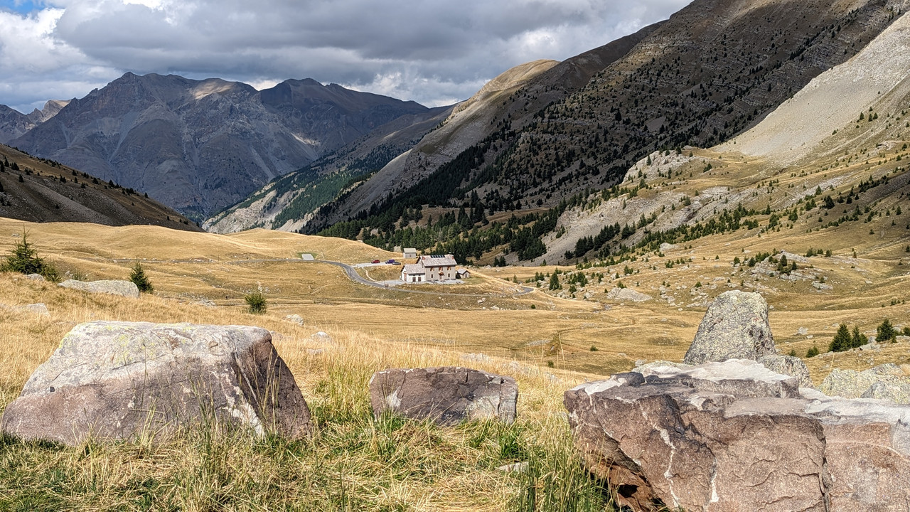 Route des grandes alpes en 718 spyder J2-CAYOLLE-2