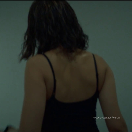 sexy-back-of-rakul-preet-singh-in-i-love-you-2023-movie