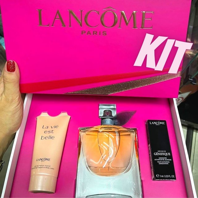 Lancôme La Vie Est Belle Kit Coffret Natal 2021 – Perfume Feminino + Body Lotion + Gènifique