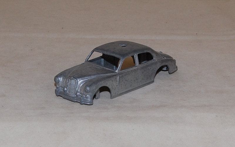 Pathfinder Police Car - 10