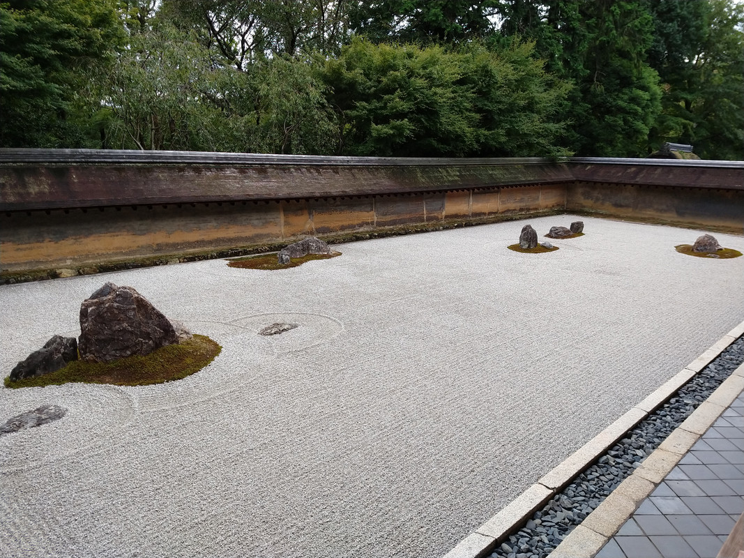 LUNES 10 KYOTO - Kinkaku-ji - Ryoan-ji. - Tenryu-ji - Bosque de bambú. - JAPON. UNA GRAN AVENTURA , SIN ENAMORAMIENTO FINAL (5)