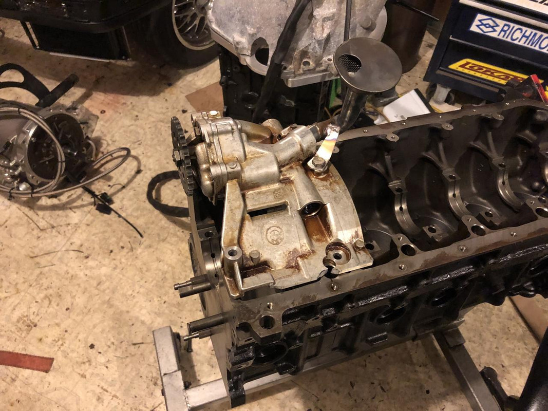 E8A855F7-D3D4-43D5-BDDA-5518D02CA1AF