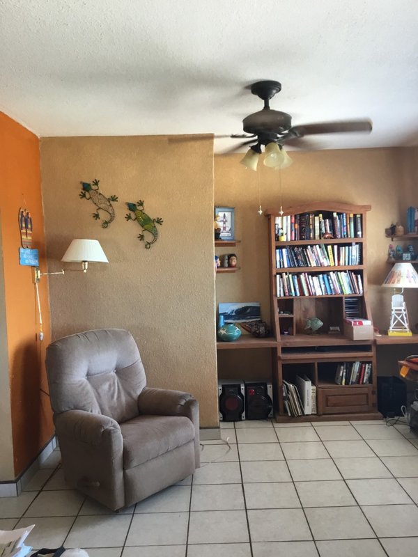 12CDF8B5-5578-489B-B836-C6CA1706B857