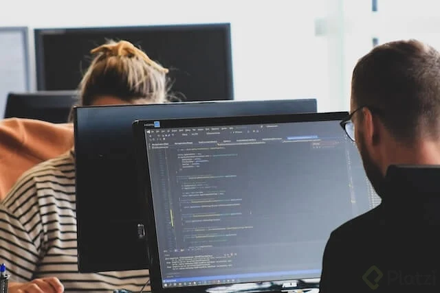 Cómo Empezar a Programar Desde Cero: Tu Guía Definitiva para Dar los Primeros Pasos